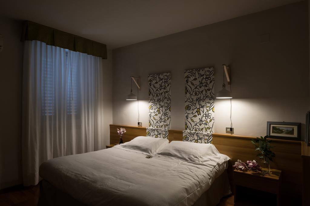 Hotel Colomba Флоренция Екстериор снимка