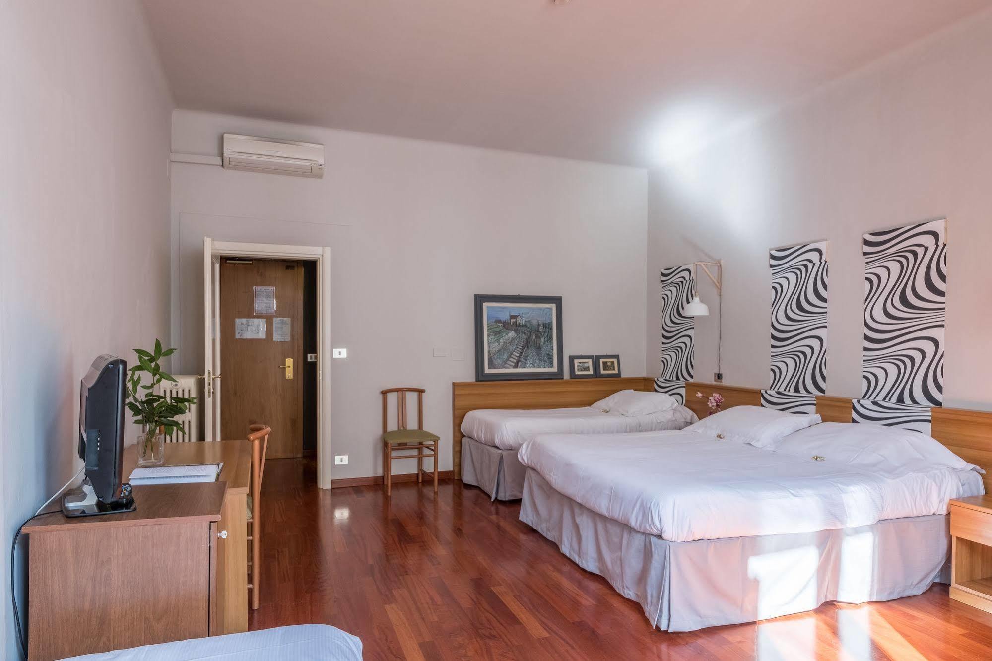 Hotel Colomba Флоренция Екстериор снимка